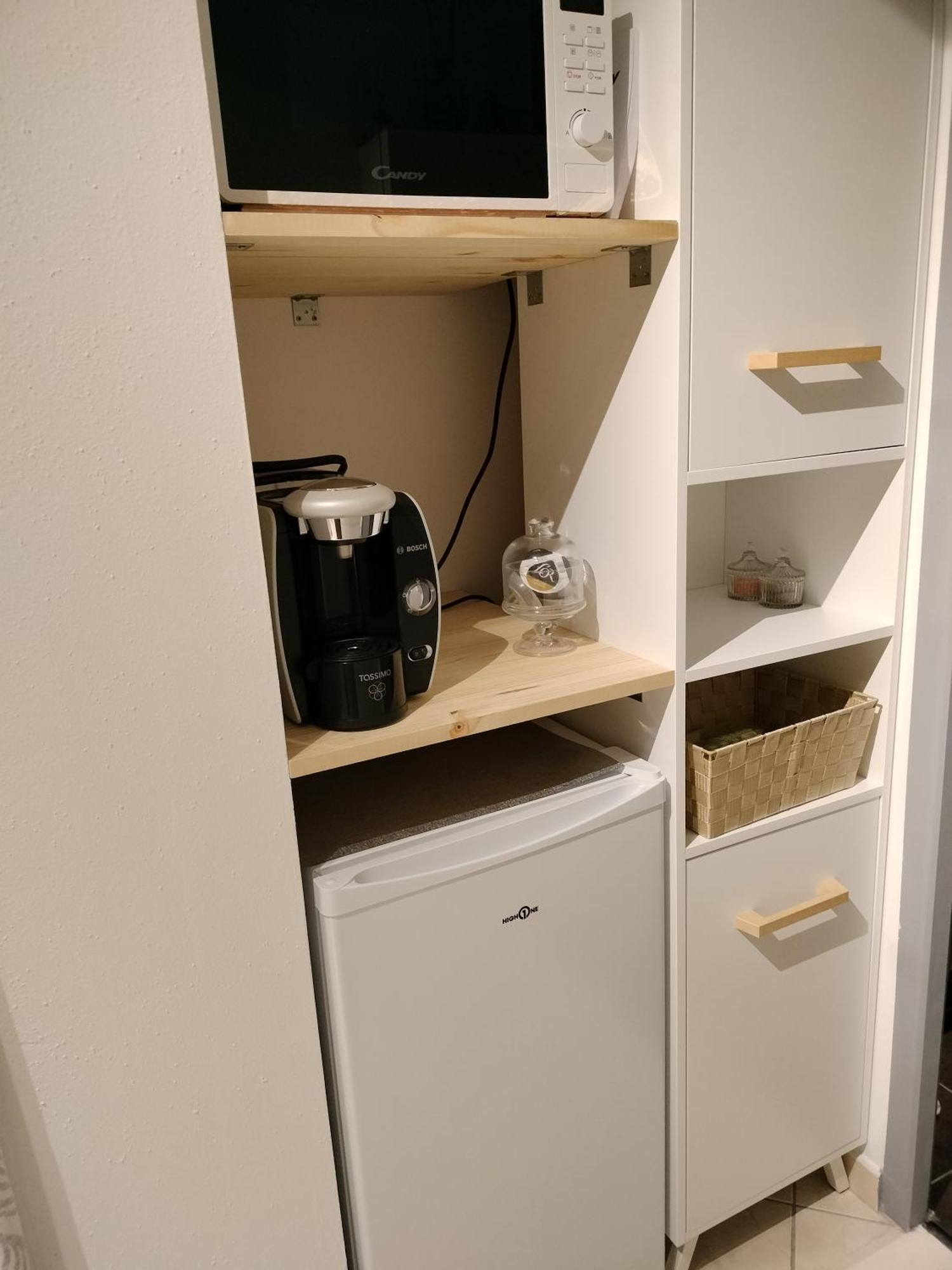 Un Studio Avec Une Entree Independante Thilouze 외부 사진